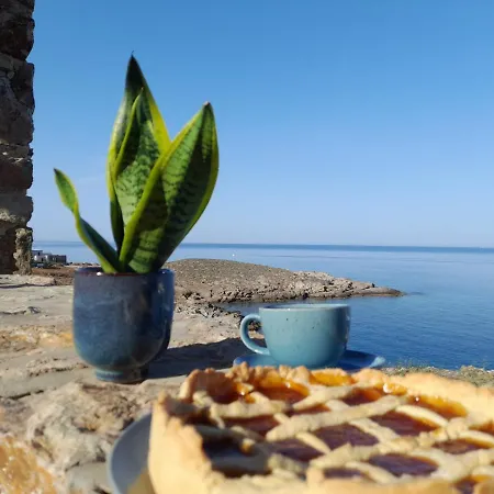 Cape * Kithnos